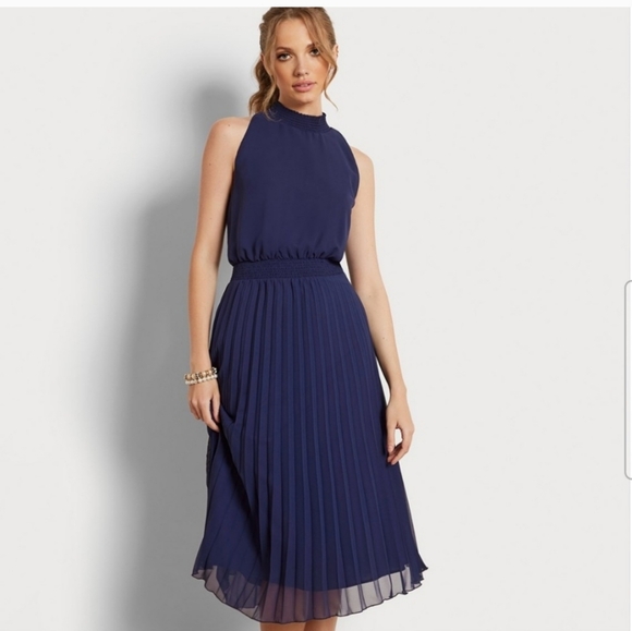 Sam Edelman Dresses & Skirts - NEW- Sam Edelman Smocked Plissé Midi Dress Blue Size 14